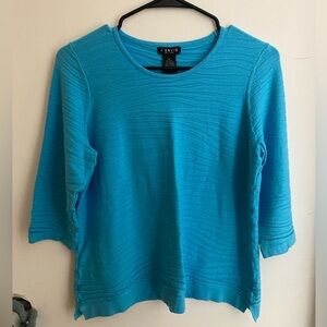 J’ENVIE Deep Blue Crew Neck with three quarter sleeves and gentle design